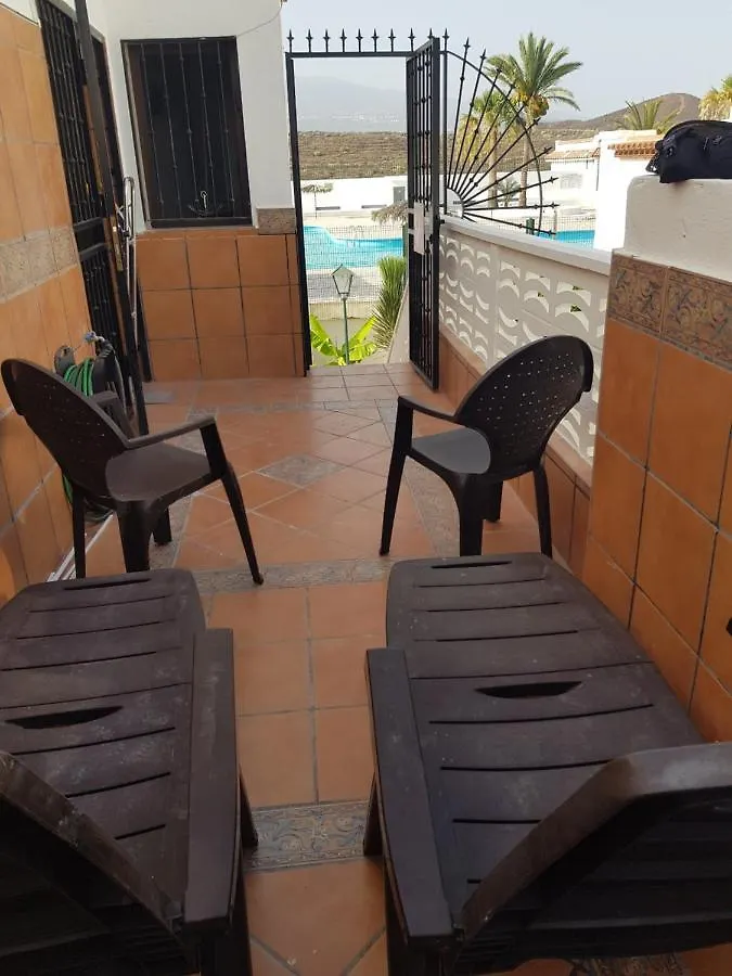 Apartamento Junto A La Piscina Arona